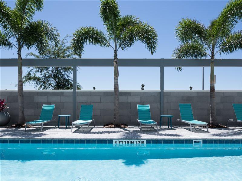 Hotel Home2 By Hilton Airport 3*